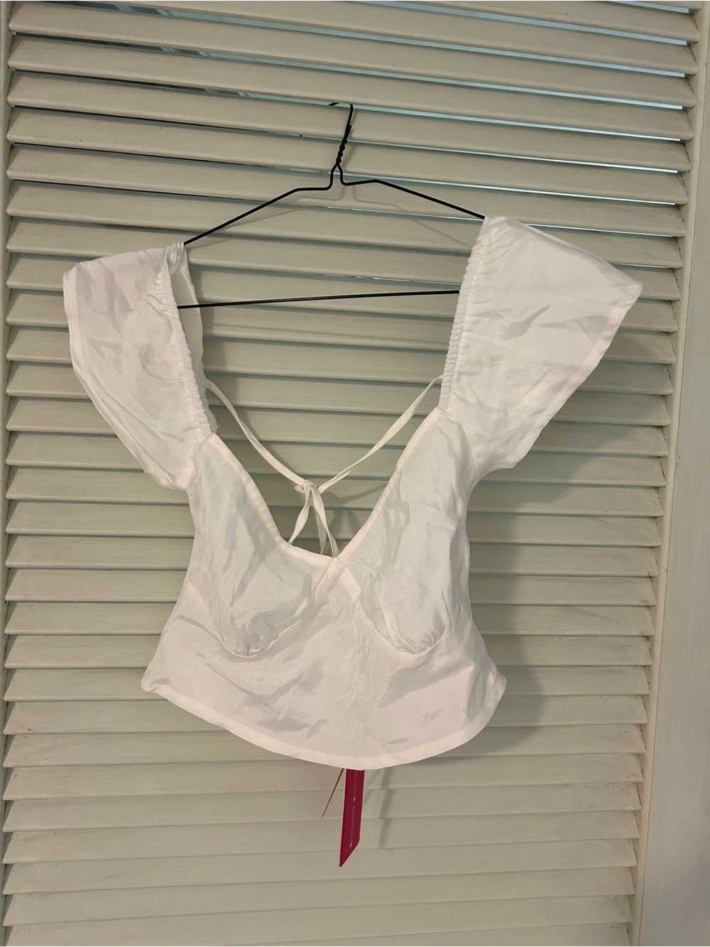 Beginning Boutique cropped shirt size 4 S